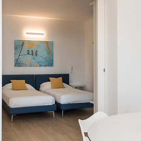 Apartment Orange House Relax