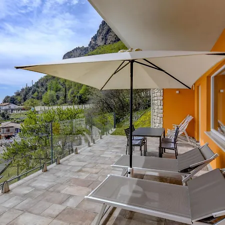 Orange House Relax *